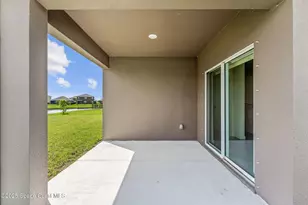 1076 Dugan CIR SE, Palm Bay, FL 32909 - Photo 37