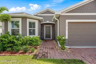 1076 Dugan CIR SE, Palm Bay, FL 32909 - Photo 3