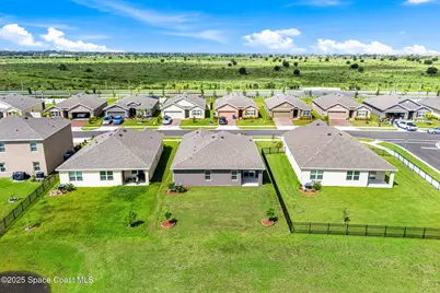 1076 Dugan Circle SE, Palm Bay, FL 32909 - Photo 43