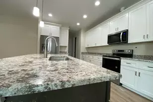 890 Emerson Dr NE, Palm Bay, FL 32907 - Photo 9