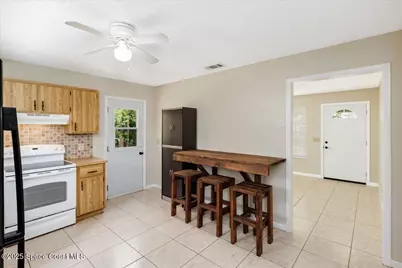 1076 Ivanhoe Street NW, Palm Bay, FL 32907 - Photo 5