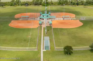 1076 Ivanhoe St NW, Palm Bay, FL 32907 - Photo 17