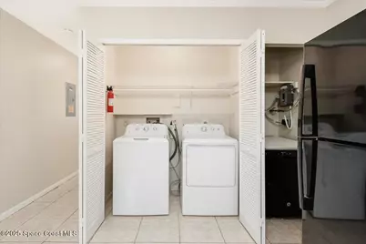 1076 Ivanhoe Street NW, Palm Bay, FL 32907 - Photo 9