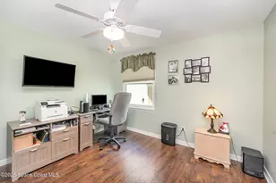 725 Pine Island Dr, Melbourne, FL 32940 - Photo 15