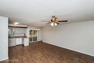 461 Truvall St SW, Palm Bay, FL 32908 - Photo 3