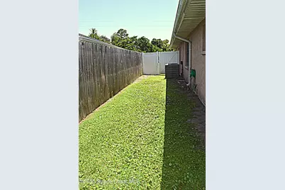 660 Venetian Way, Merritt Island, FL 32953 - Photo 17