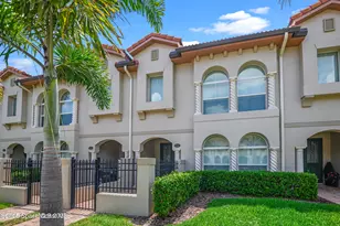 2240 Enjoya Ln, Melbourne, FL 32901 - Photo 3