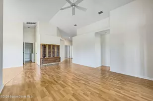 839 Danville Cir, Melbourne, FL 32904 - Photo 17