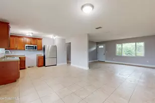 1053 Zambrana St SE, Palm Bay, FL 32909 - Photo 7