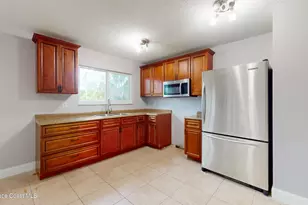 1053 Zambrana St SE, Palm Bay, FL 32909 - Photo 9