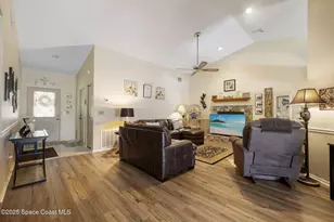 4738 N Dawnmeadow Ct, Plant City, FL 33566 - Photo 7