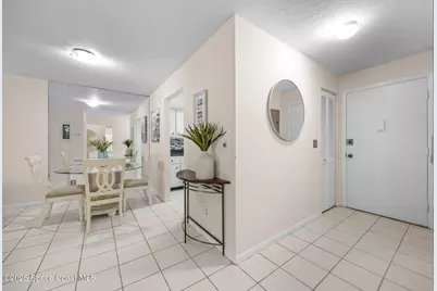 2334 Golf Lake Circle #421, Melbourne, FL 32935 - Photo 3