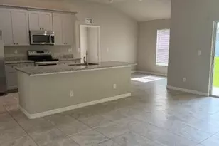 515 Holmes Ave NW, Palm Bay, FL 32907 - Photo 3