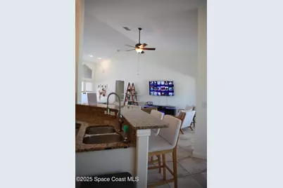 348 Lake Victoria Circle, Melbourne, FL 32940 - Photo 11