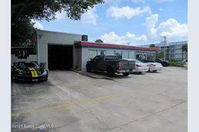 914 N Harbor City Boulevard, Melbourne, FL 32935 - Photo 3