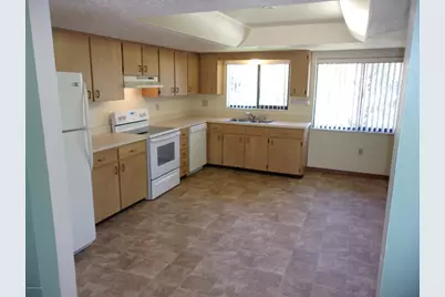 418 S Atlantic Avenue #3, Cocoa Beach, FL 32931 - Photo 11