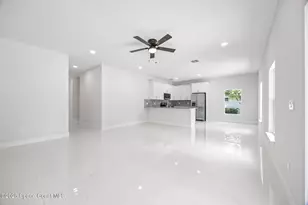 1105 Jupiter Blvd NW, Palm Bay, FL 32907 - Photo 7