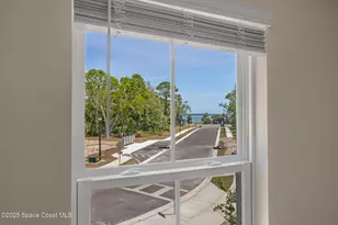 1888 Kendall Pointe Pl, Melbourne, FL 32935 - Photo 3