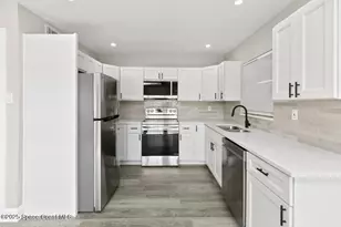 819 9th St, Merritt Island, FL 32953 - Photo 9