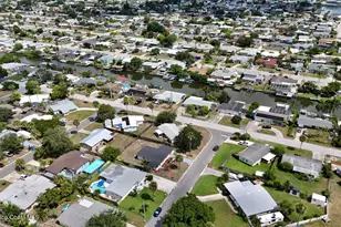 819 9th St, Merritt Island, FL 32953 - Photo 33