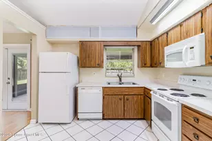 1172 Yakutat Ave SE, Palm Bay, FL 32909 - Photo 7