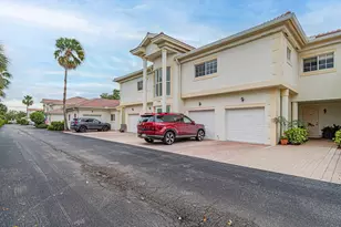 536 7th Sq, Vero Beach, FL 32962 - Photo 3