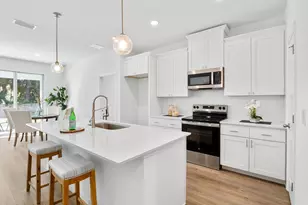 1320 Seabreeze St SW, Palm Bay, FL 32908 - Photo 3