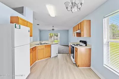 4022 Wilkes Drive, Melbourne, FL 32901 - Photo 9