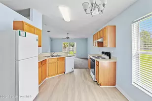 4022 Wilkes Dr, Melbourne, FL 32901 - Photo 9