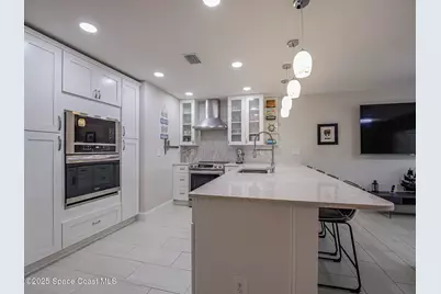 4949 N Highway A1A #112, Hutchinson Island, FL 34949 - Photo 23