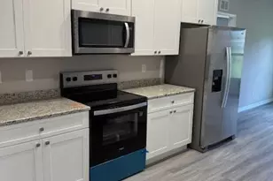 417 Harrington St SW, Palm Bay, FL 32908 - Photo 7