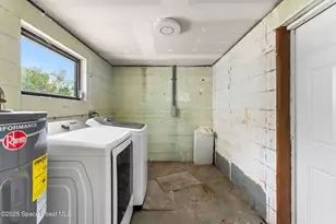 720 Gardenia Dr, Melbourne, FL 32901 - Photo 21