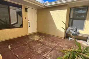 1040 Abada Ct NE, Palm Bay, FL 32905 - Photo 7