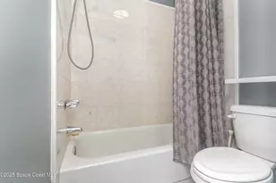 1040 Abada Ct NE, Palm Bay, FL 32905 - Photo 13