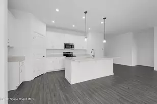 3260 Viridian Cir, Melbourne, FL 32904 - Photo 7