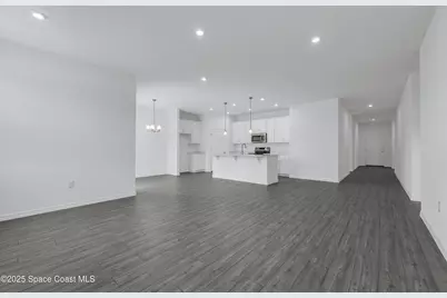 3260 Viridian Circle, Melbourne, FL 32904 - Photo 3