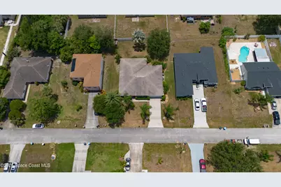 1870 Parrsboro Street NW, Palm Bay, FL 32907 - Photo 29