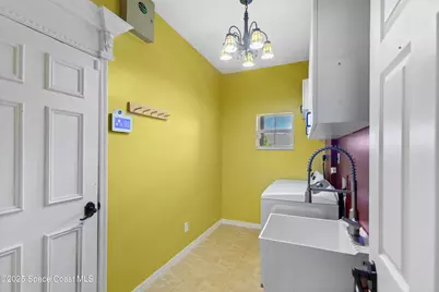 1870 Parrsboro Street NW, Palm Bay, FL 32907 - Photo 23