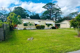 6479 Colony Park Dr, Merritt Island, FL 32953 - Photo 3