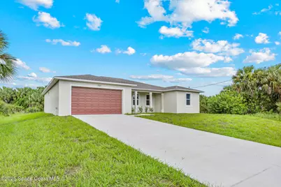 731 Banyan Street SW, Palm Bay, FL 32908 - Photo 35