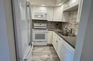 200 St Lucie Ln, Cocoa Beach, FL 32931 - Photo 3