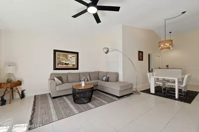 3212 S Lakeview Circle #10-205, Fort Pierce, FL 34949 - Photo 11