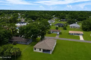 460 Grenadier Ave NW, Palm Bay, FL 32907 - Photo 29