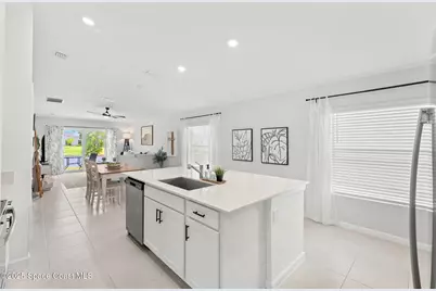 661 Papillon Street SW, Palm Bay, FL 32908 - Photo 7