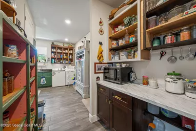 898 Gera Avenue NW, Palm Bay, FL 32907 - Photo 17