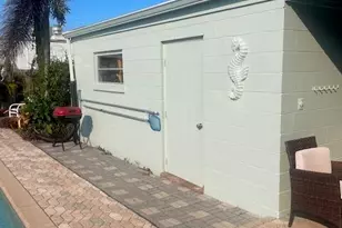 2571 Vernon Dr NE, Palm Bay, FL 32905 - Photo 7