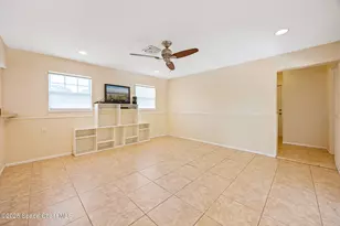 410 Lund Cir, Melbourne, FL 32901 - Photo 5