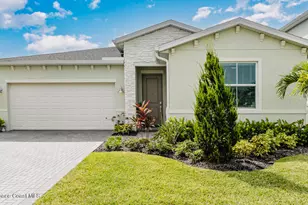 684 Veridian Cir NW, Palm Bay, FL 32907 - Photo 1