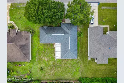 626 Almansa Street NE, Palm Bay, FL 32907 - Photo 5