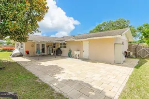 2810 Briarwood Ln, Titusville, FL 32796 - Photo 25